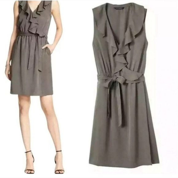 Banana Republic Dresses & Skirts - NWT Banana Republicans Dress